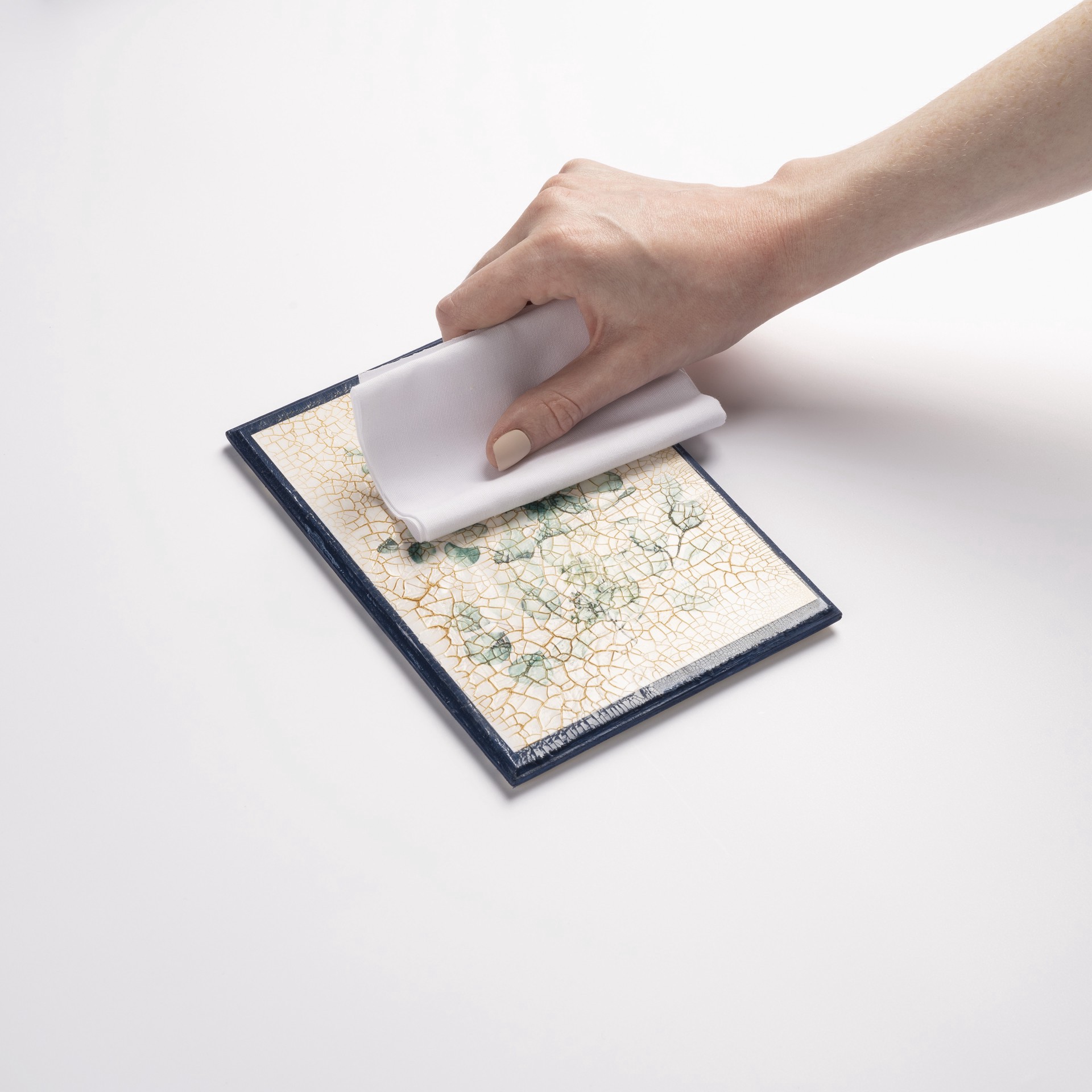 slide 4 of 6, Mod Podge Crackle & Brush Set, 2 fl oz