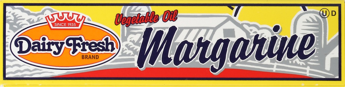 slide 6 of 13, Dairy Fresh Vegetable Oil Quarters Margarine 16 oz, 16 oz