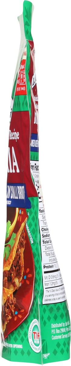 slide 6 of 15, La Chona Birria 15 oz, 15 oz