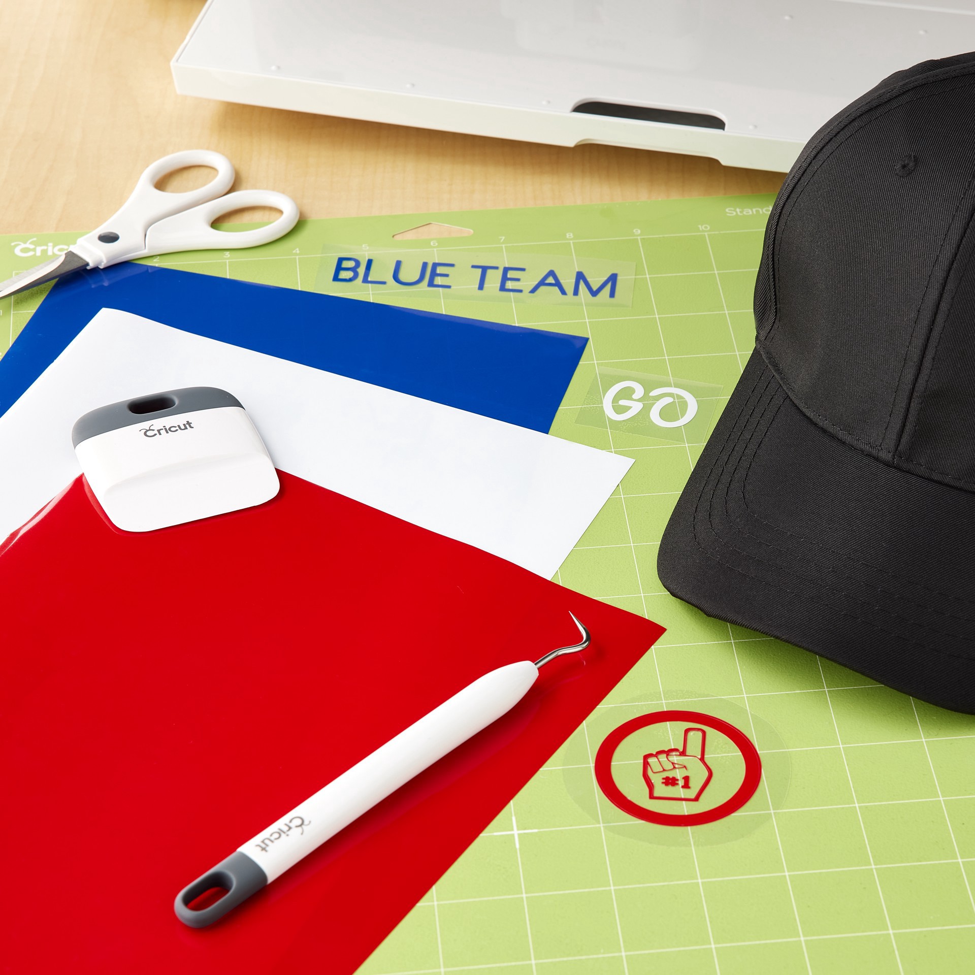 slide 3 of 3, Cricut Sportflex Iron-On All Stars Sampler, 11.8 in x 12 in