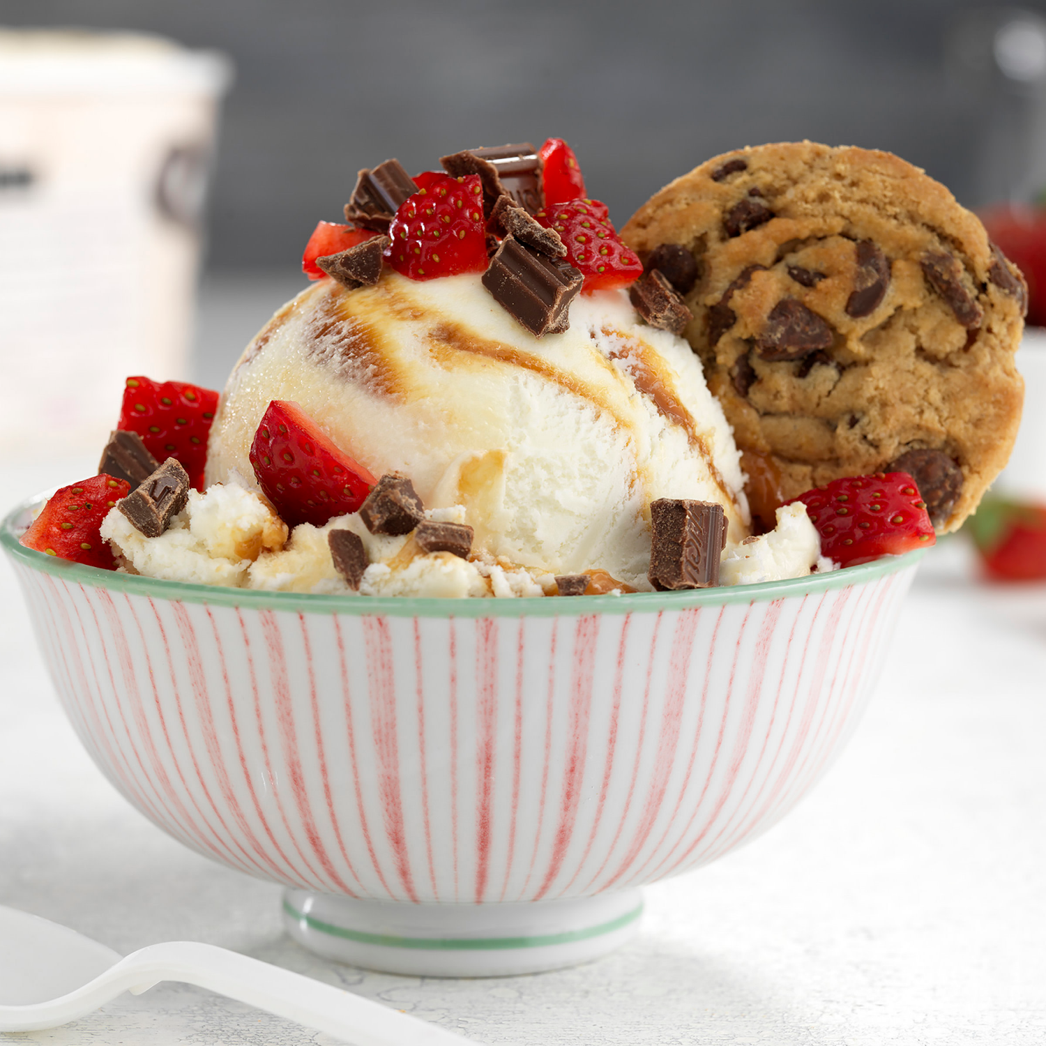 slide 7 of 8, CHIPS AHOY! Hershey's Milk Chocolate Chip Cookies, 9.5 oz, 9.5 oz