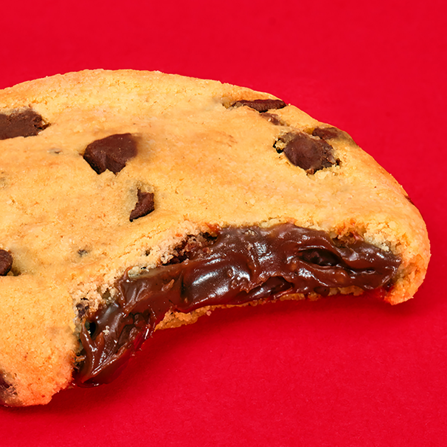 slide 4 of 5, CHIPS AHOY! Chewy Hershey's Fudge Filled Soft Cookies, Family Size, 14.85 oz, 14.85 oz