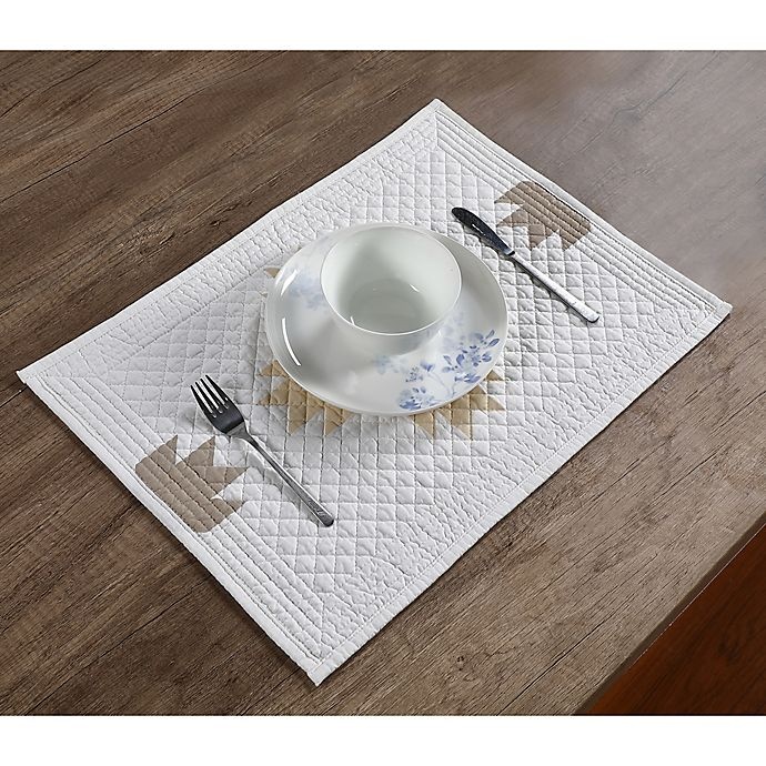 slide 2 of 2, Bee & Willow Home Bear Claw Quilt Placemats, 4 ct