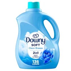 Downy Fabric Softener Liquid (Fabric Conditioner), Clean Breeze Scent, 100 fl oz, 136 Loads