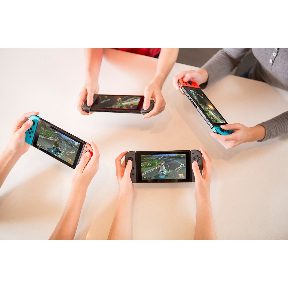 slide 14 of 17, Nintendo Mario Kart 8 Deluxe Nintendo Switch, 1 ct