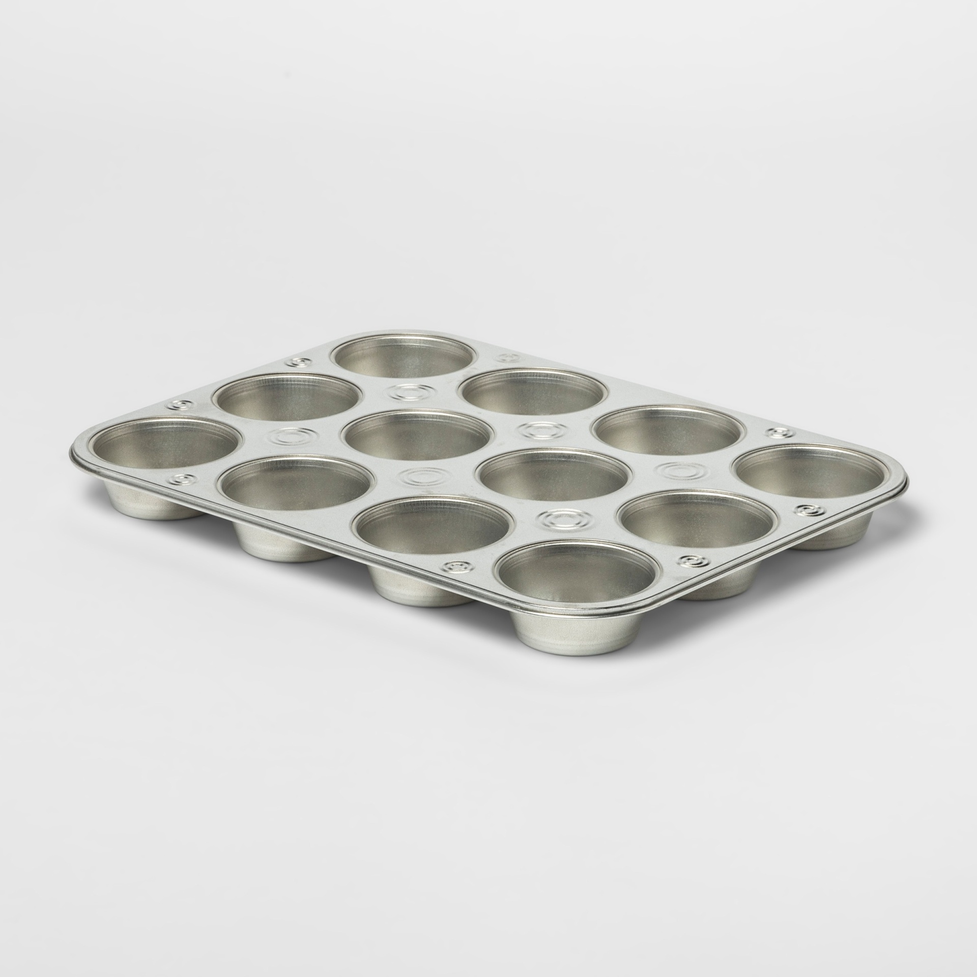 slide 1 of 1, Room Essentials Muffin and Cupcake Pan, 1 ct