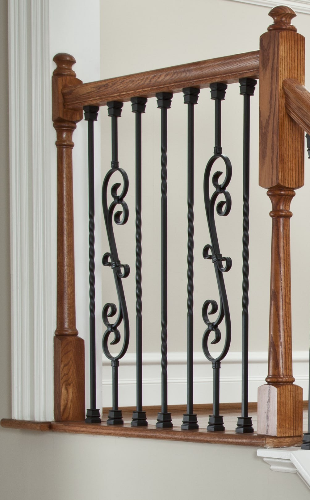 slide 5 of 6, Crown Heritage 1-in x 1.25-in Flat black Aluminum Flat Stair Baluster Shoe 2 -Pack, 1 ct