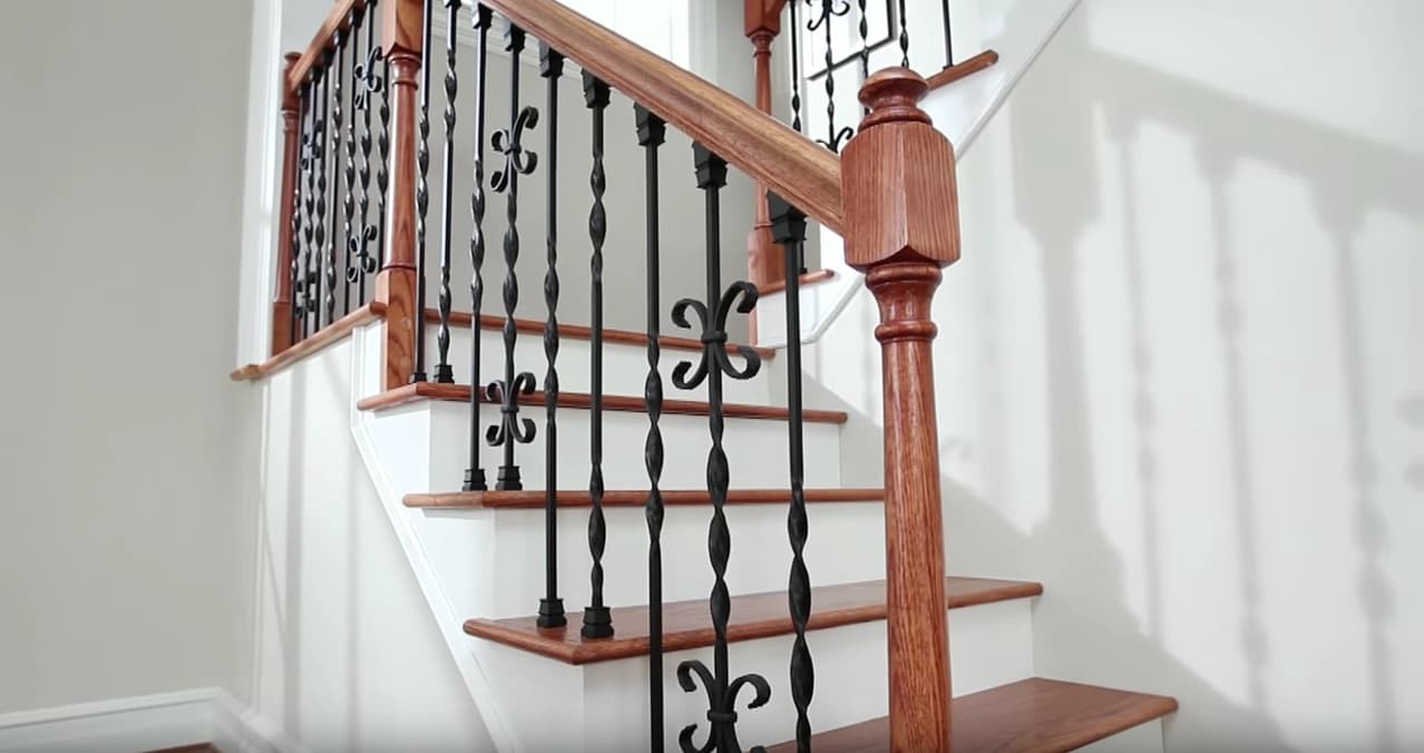 slide 6 of 6, Crown Heritage 1-in x 1.25-in Flat black Aluminum Flat Stair Baluster Shoe 2 -Pack, 1 ct