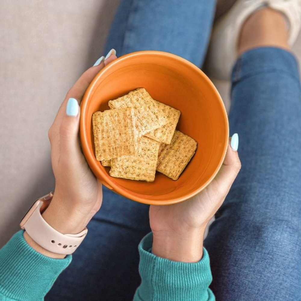 slide 4 of 19, Triscuit Crackers 12 oz, 12 oz