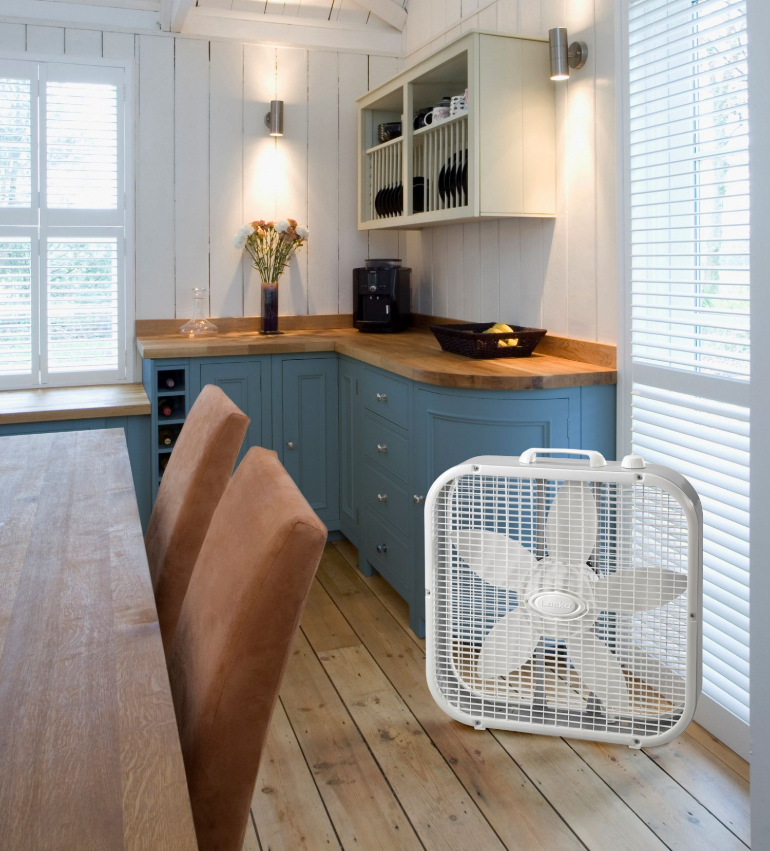 slide 4 of 5, Lasko Air Conditioning Box Fan 1 ea, 1 ct