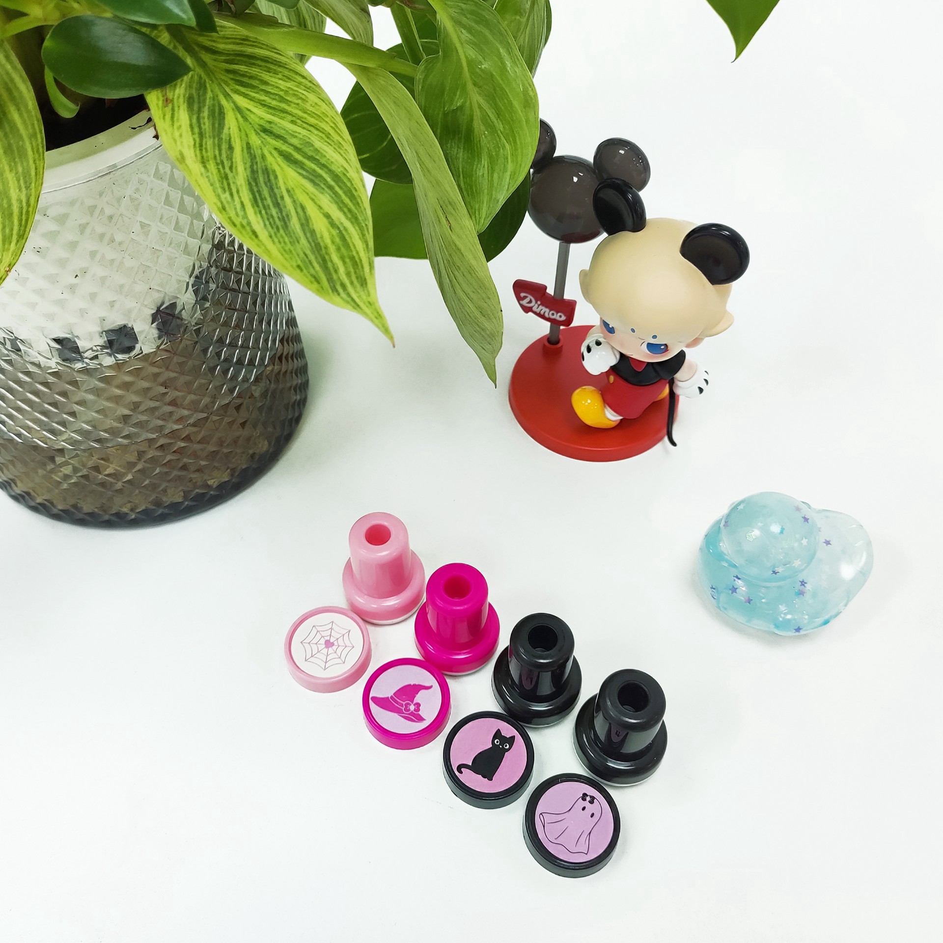 slide 4 of 4, Sweet & Spooky Stamps By Creatology, 8 stamps