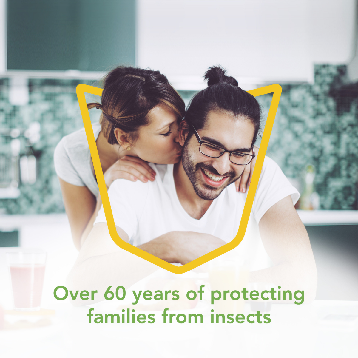 slide 6 of 29, Raid Essentials Ant, Spider & Roach Killer Aerosol - Indoor Insect Killer - 10oz, 10 oz