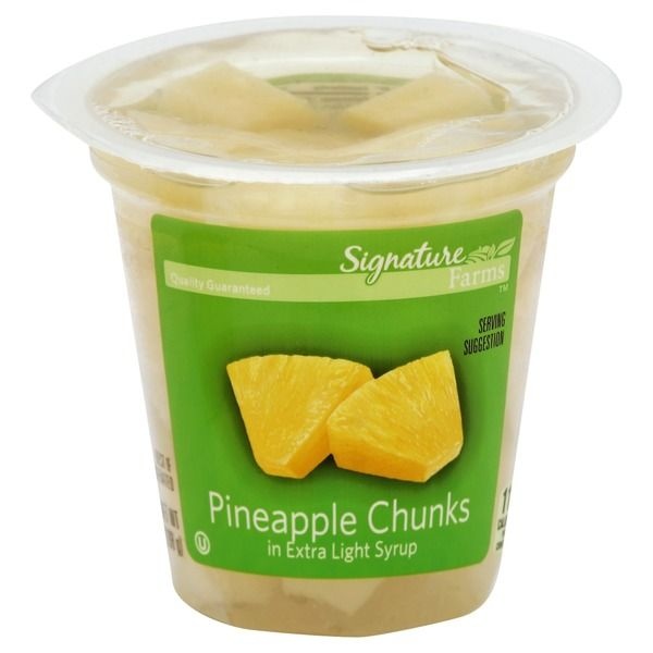 slide 1 of 1, Signature Kitchens Pineapple Chunks Cup In Extra Light Syrup, 7 oz