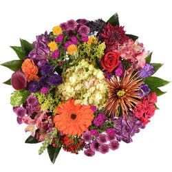 Bloom Haus Garden Bouquet - Green / Peach / Red