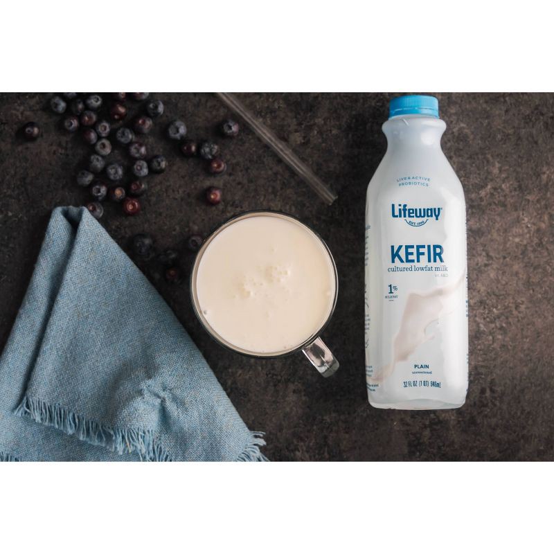 slide 3 of 4, Lifeway Kefir Plain Low Fat Milk Smoothie - 32 fl oz, 32 fl oz