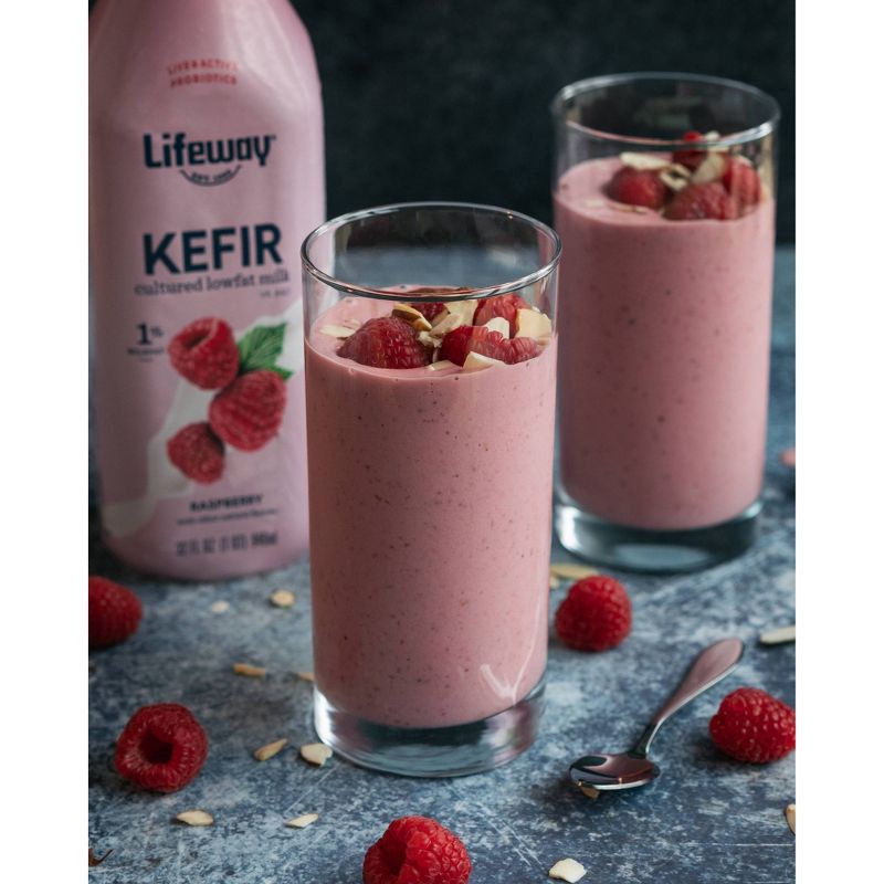 slide 2 of 3, Lifeway Kefir Raspberry Low Fat Milk Smoothie - 32 fl oz, 32 fl oz