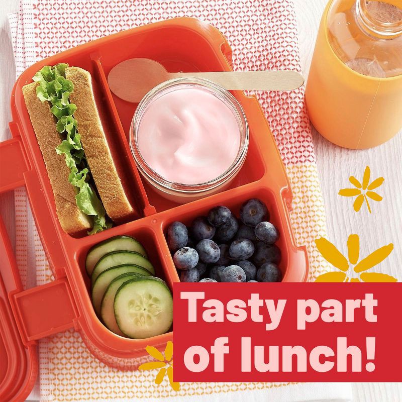 slide 6 of 11, Yoplait Original Strawberry Yogurt - 32oz, 32 oz