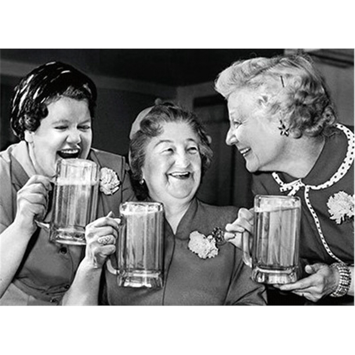 slide 1 of 1, Avanti Birthday Card Women/Boat/Beer, 1 ct