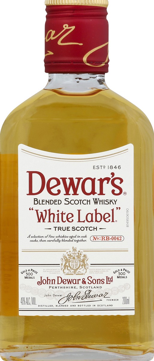 slide 2 of 2, Dewar'S White Label Blended Scotch Whisky 40% 20Cl/200Ml, 750 ml