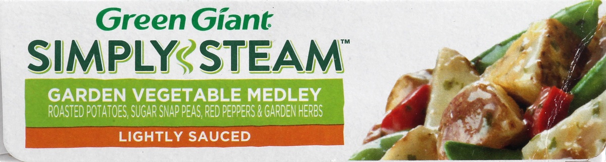 slide 5 of 9, Green Giant Simply Steam Lightly Sauced Garden Vegetable Medley 8 oz, 8 oz