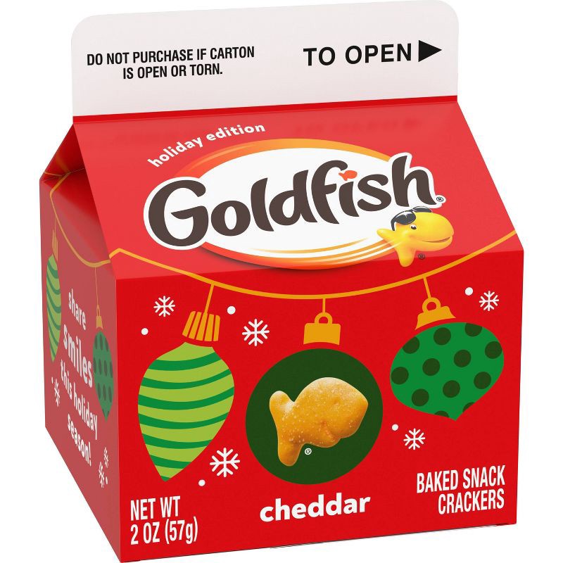 slide 4 of 5, Goldfish Holiday Cheddar Crackers Carton - 2oz, 2 oz