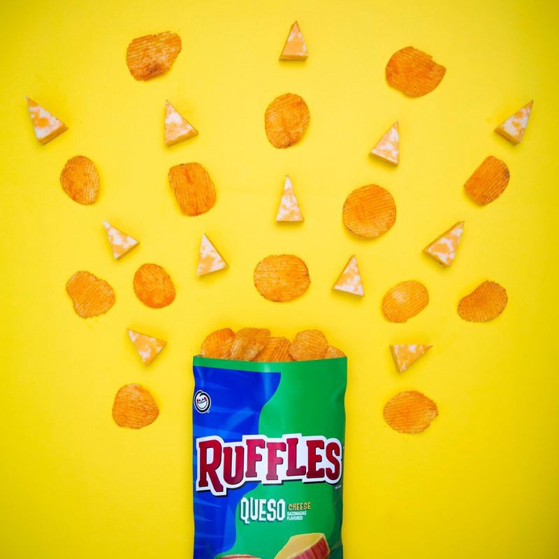 slide 3 of 5, Ruffles Queso Flavored Chips - 8oz, 8 oz