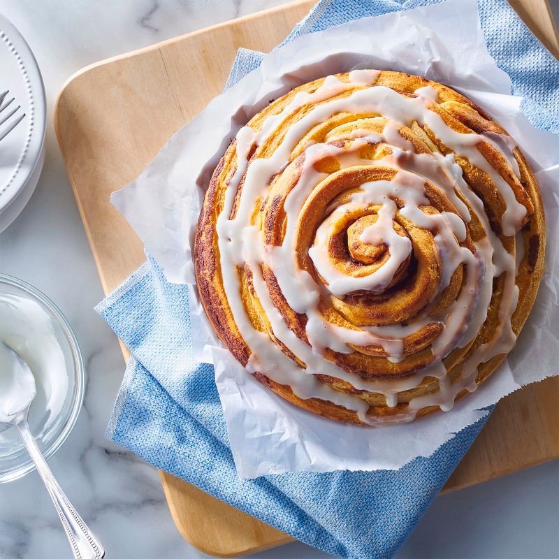 slide 5 of 7, Pillsbury Grands! Cinnamon Rolls with Cream Cheese Icing - 17.5oz/5ct, 5 ct; 17.5 oz