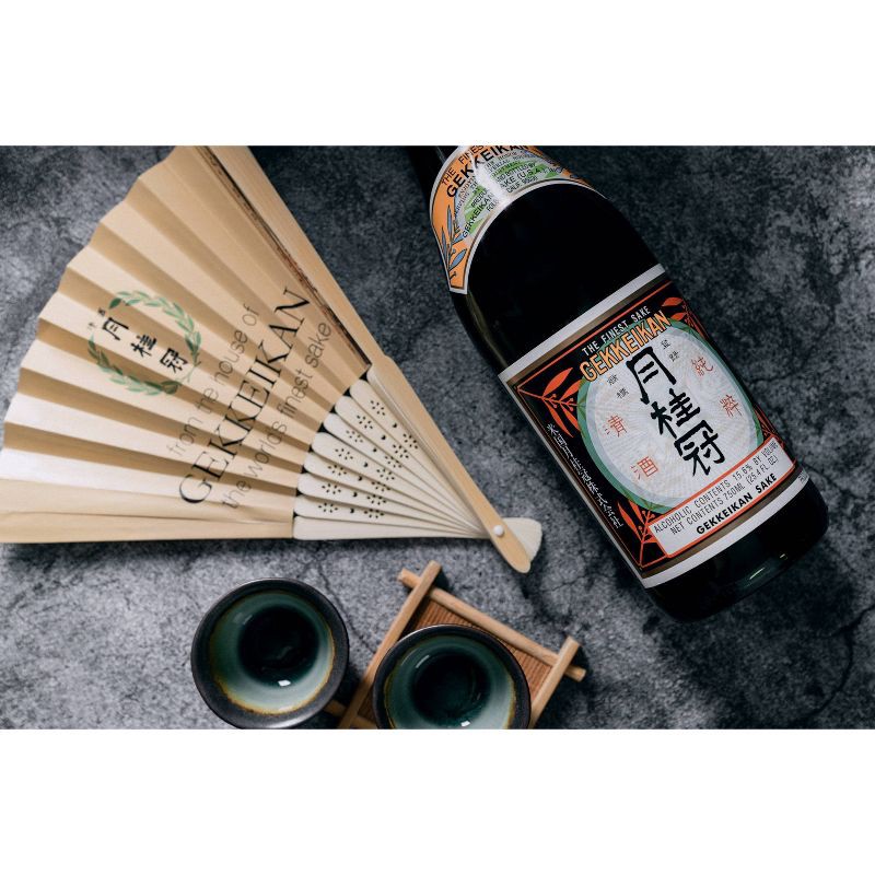 slide 4 of 4, Gekkeikan Regular Sake - 750ml Bottle, 750 ml