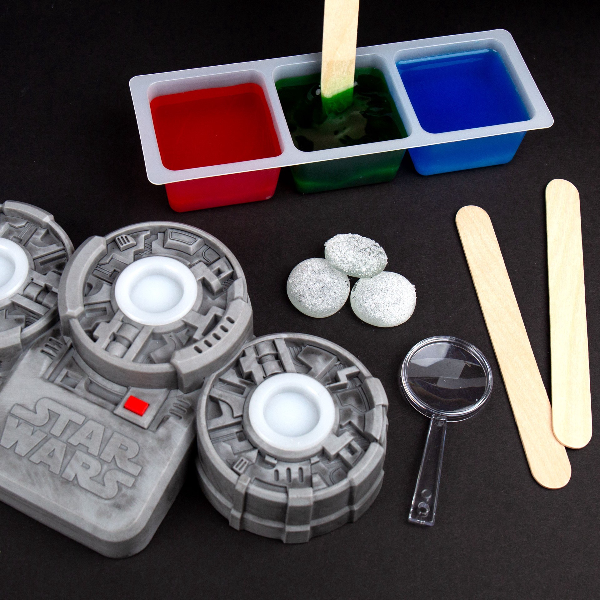 slide 4 of 5, Star Wars Glowing Crystals, 9.06 in x 1.75 in x 5.44 in