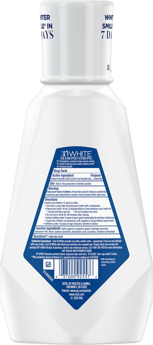 slide 4 of 4, Crest 3D White Diamond Strong Alcohol Free Fluoride Whitening Mouthwash, Wintermint, 946 mL (32 fl oz), 32 fl oz