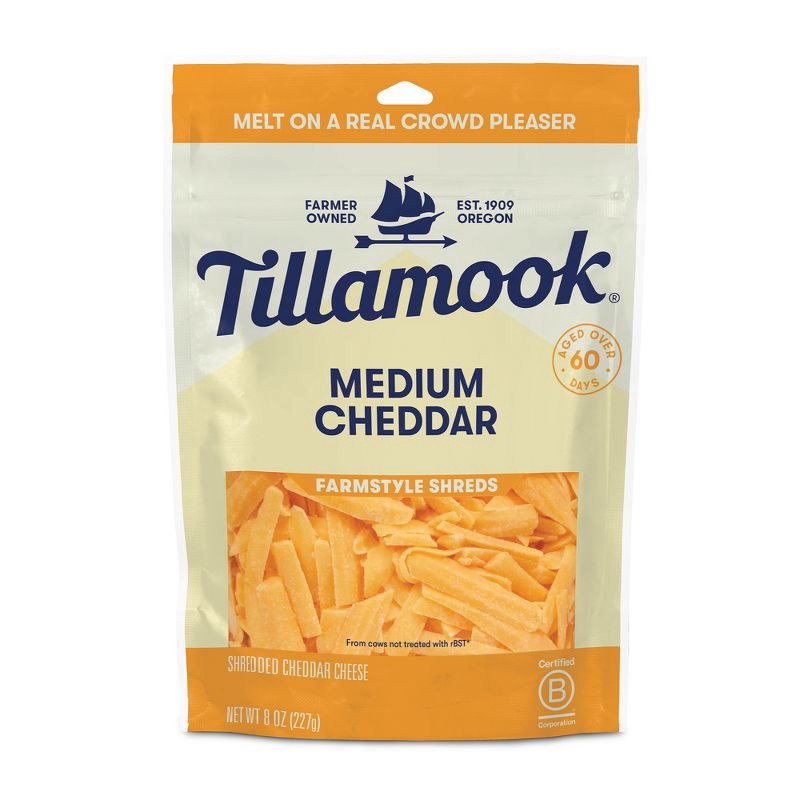 slide 1 of 4, Tillamook Farmstyle Medium Cheddar Shredded Cheese - 8oz, 8 oz