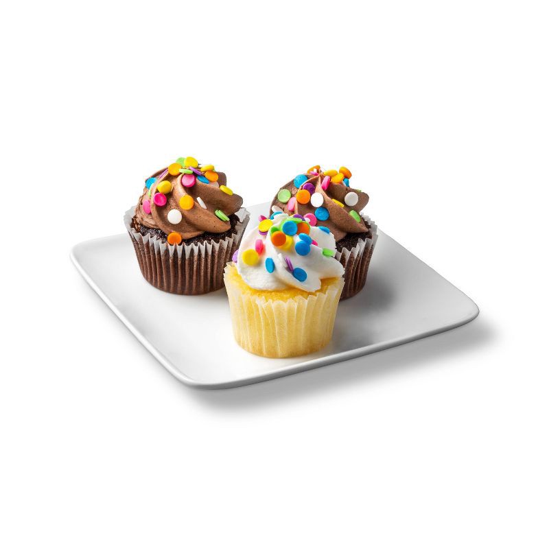 slide 3 of 4, Chocolate & Vanilla Mini Cupcakes - 10oz/12ct - Favorite Day™, 12 ct; 10 oz