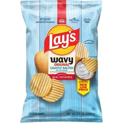 Lay's Lightly Salted Wavy Potato Chips - 7.5oz