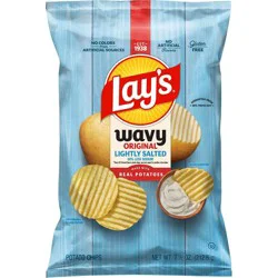 Lay's Lightly Salted Wavy Potato Chips - 7.5oz