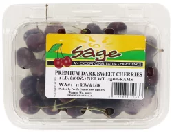 Ranier Cherries Clamshell