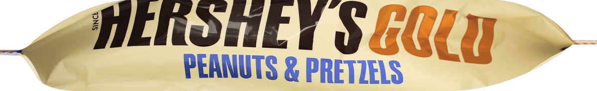 slide 4 of 6, Hershey's Gold Share Pack, 9.6 oz