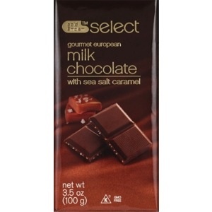 slide 1 of 1, CVS Gold Emblem Select Gourmet European Milk Chocolate With Sea Salt Caramel, 3.5 oz