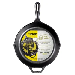 Deer Seasoned Cast Iron Skillet with Deer Scene and Assist Handle, 10.25 in