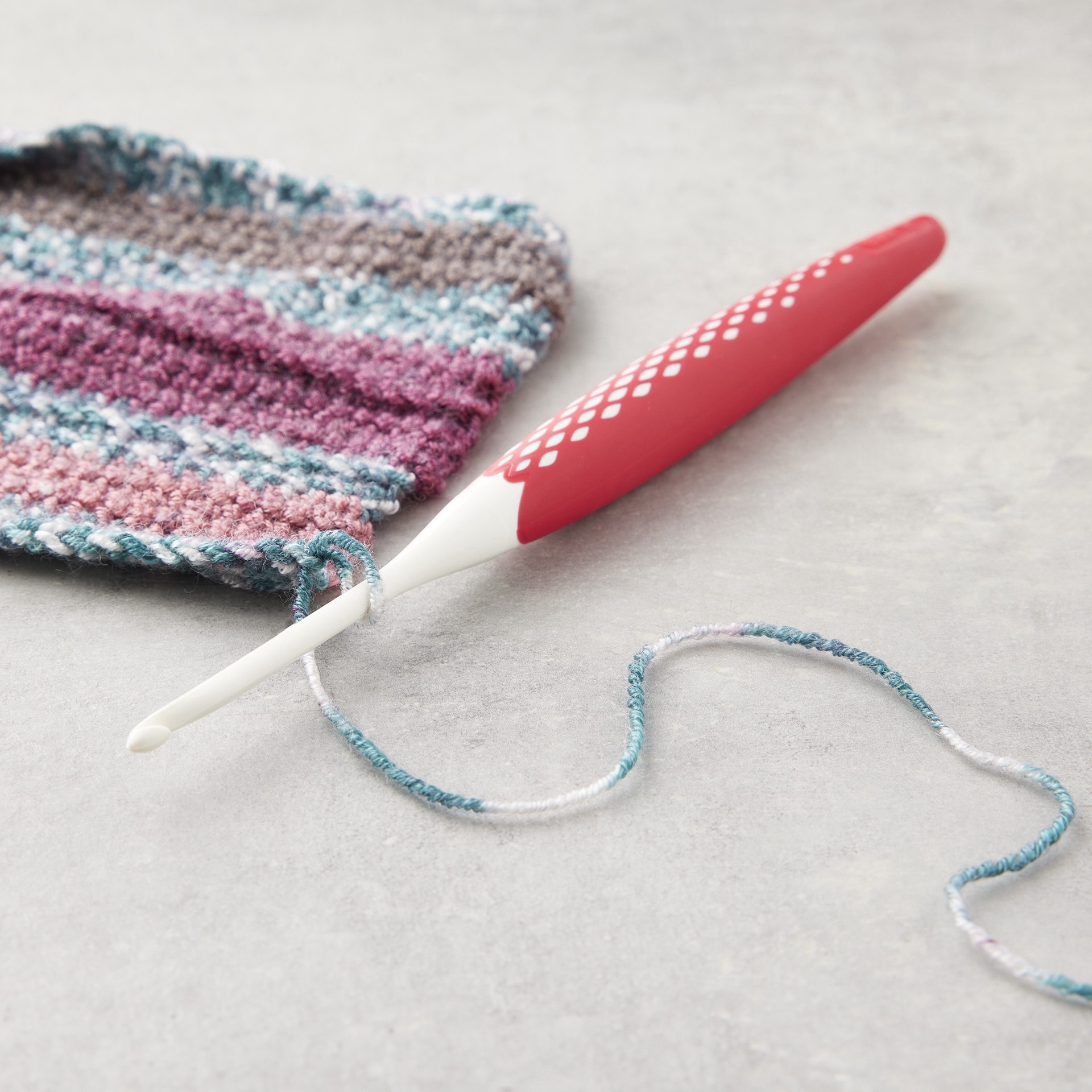 slide 2 of 5, Prym Ergonomics Crochet Hook, 3.5mm