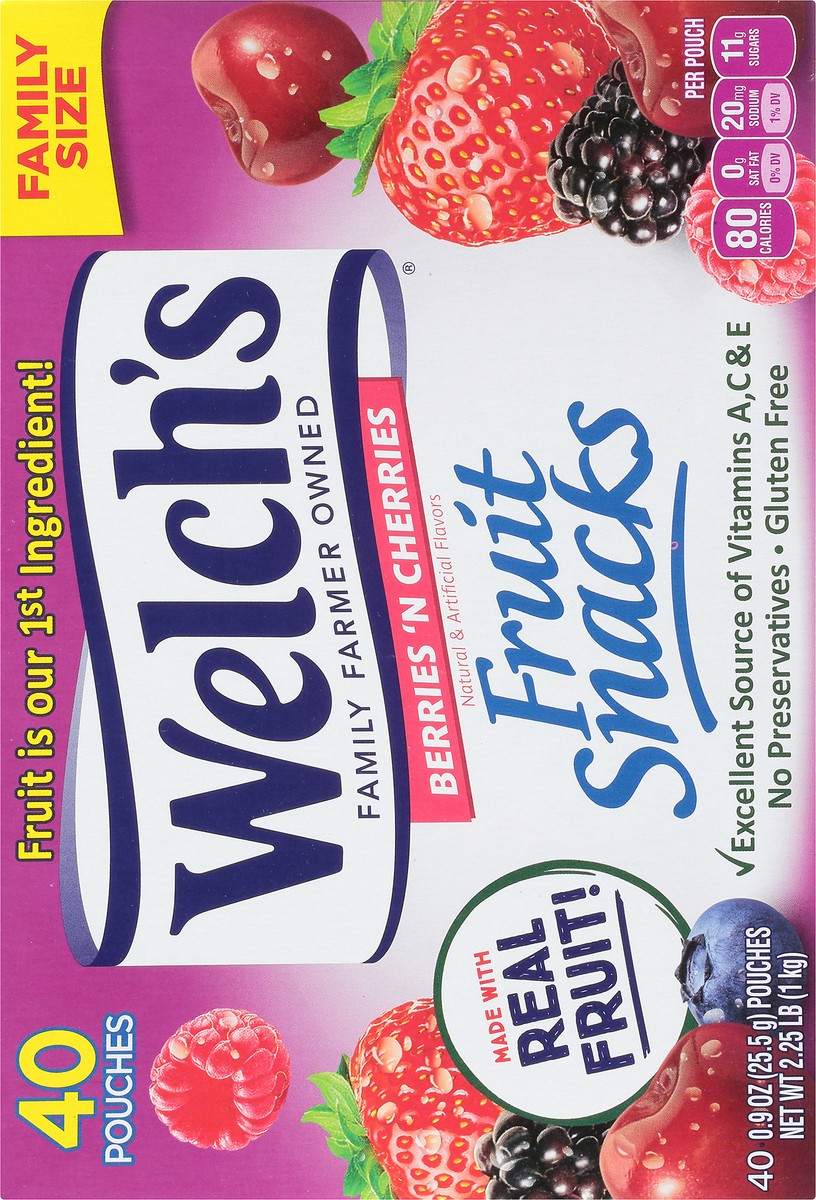 slide 11 of 14, Welch's Fruit Snacks, Berries 'N Cherries, 0.9 Ounce, 40 Pouches, 36 oz