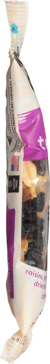 slide 12 of 13, DSD SNACKS Grab & Run Fancy Trail Mix, 1 ct