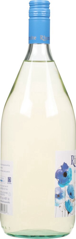 slide 3 of 4, Riunite Moscato, Emilia, Italia, 1.5 liter