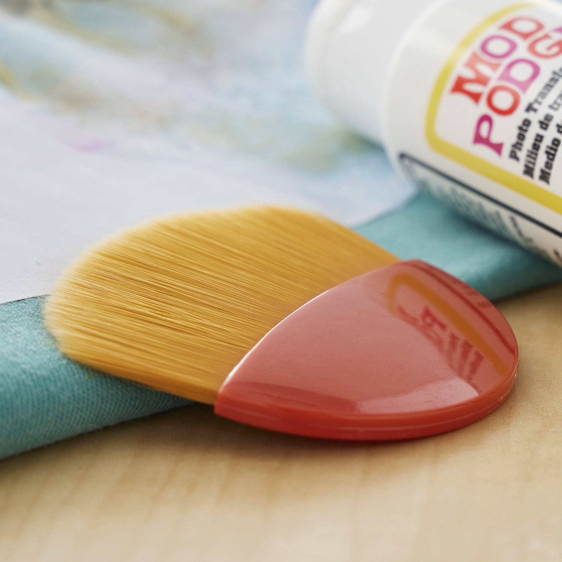 slide 2 of 3, Mod Podge Brush Applicator, 1/4 in