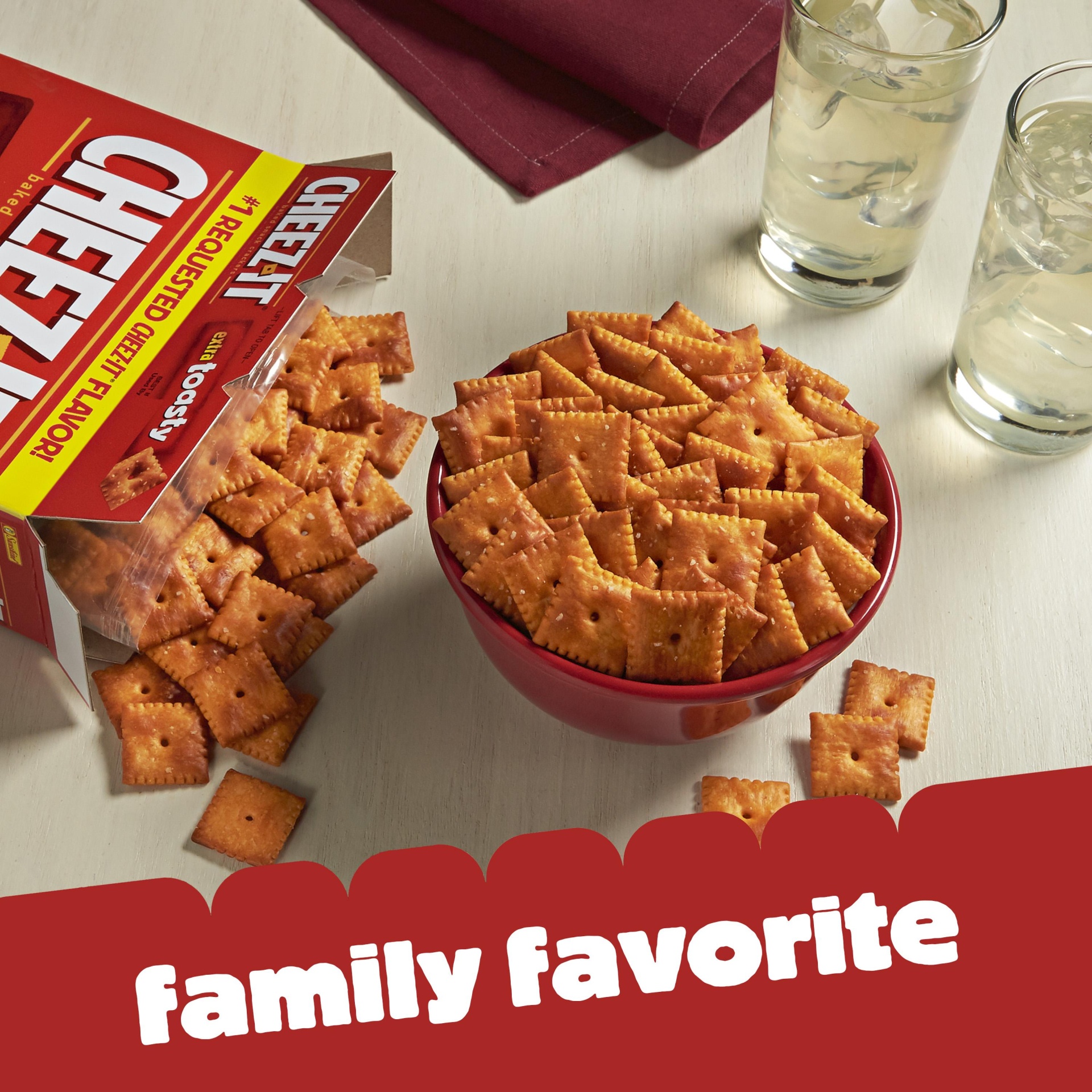 slide 5 of 7, Cheez-It Cheese Crackers, Baked Snack Crackers, Extra Toasty, 12.4 oz