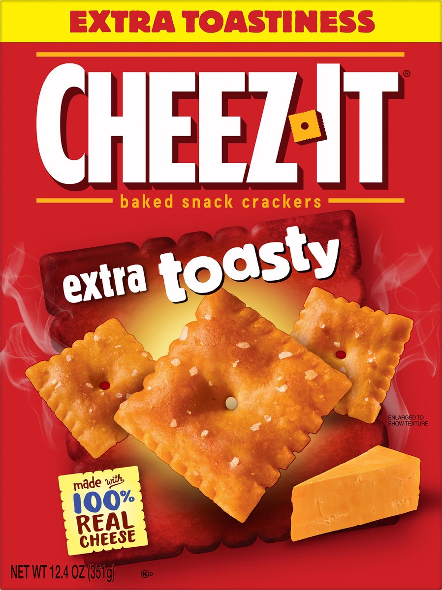 slide 4 of 8, Cheez-It Extra Toasty Baked Snack Crackers - 12.4oz, 12.4 oz