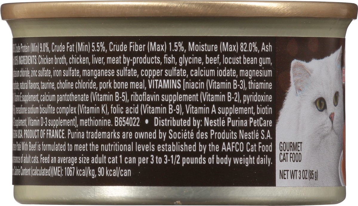 slide 13 of 15, Fancy Feast Purina Fancy Feast Savory Centers Pate Adult Wet Cat Food With Beef and a Gravy Center, 3 oz