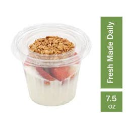 Fresh Made Strawberry Yogurt Parfait, 7.5 oz
