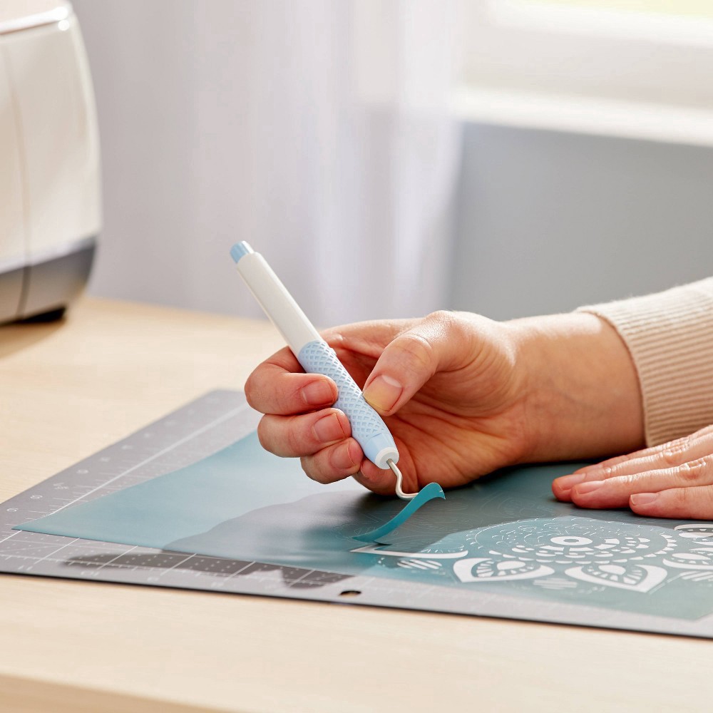 slide 5 of 5, Cricut TrueControl Weeding Kit, 1 ct