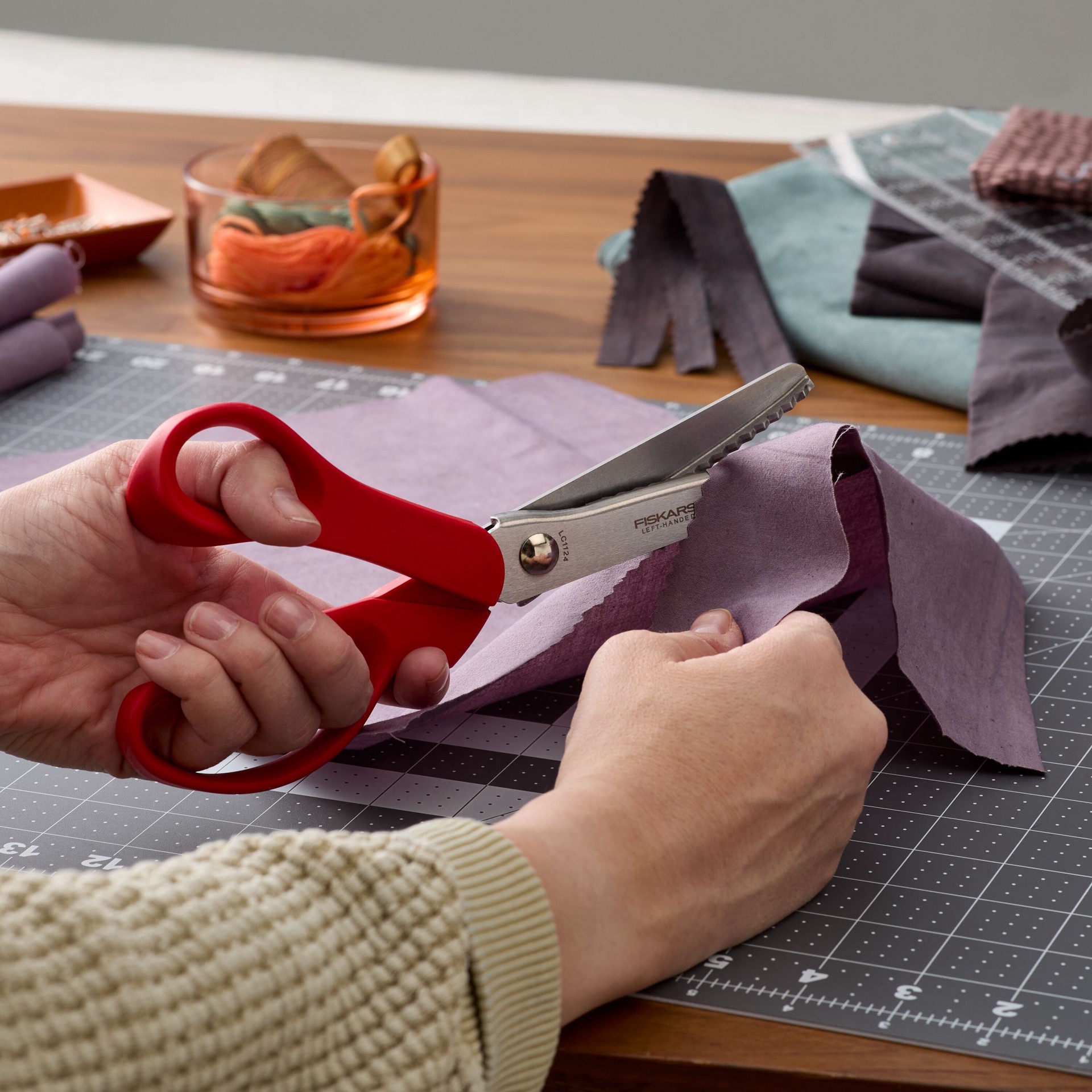 slide 5 of 5, Fiskars 8" Lefty Pinking Shears, 8 in