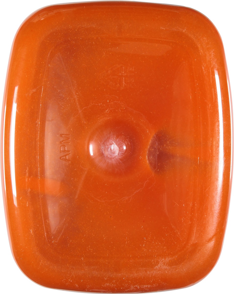 slide 5 of 14, First Street Chicken Wing Sauce, 64 oz